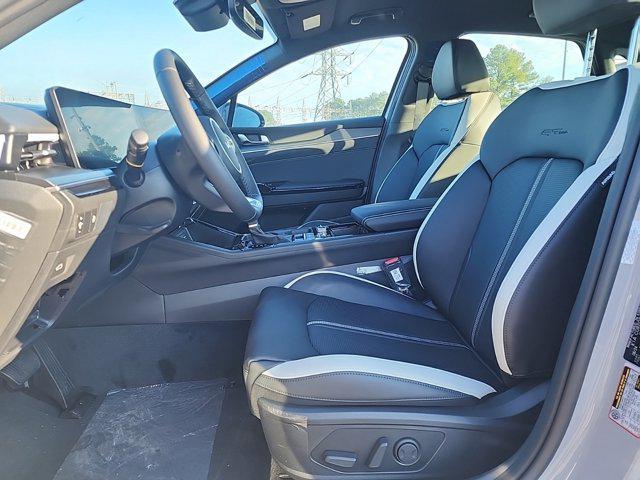 new 2025 Kia K5 car, priced at $27,535