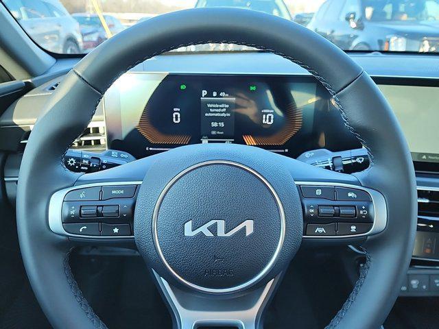 new 2025 Kia K5 car, priced at $27,535