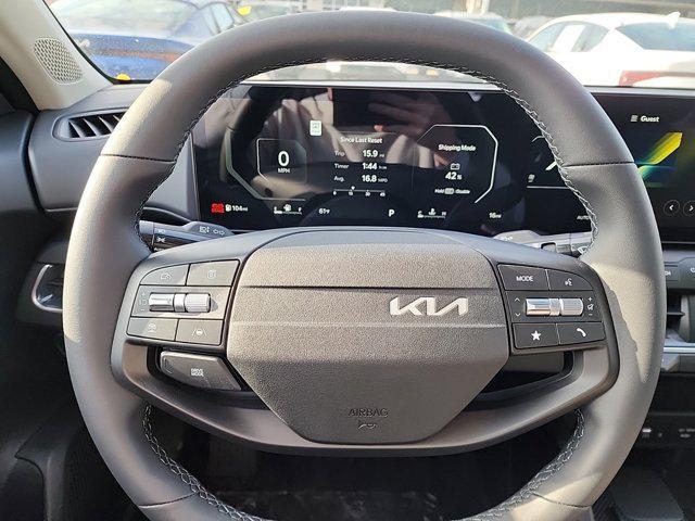 new 2025 Kia K4 car, priced at $25,320