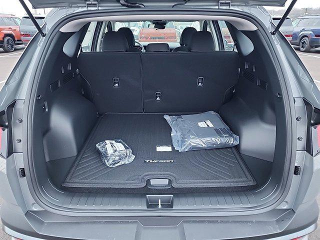 new 2025 Hyundai Tucson car, priced at $28,165