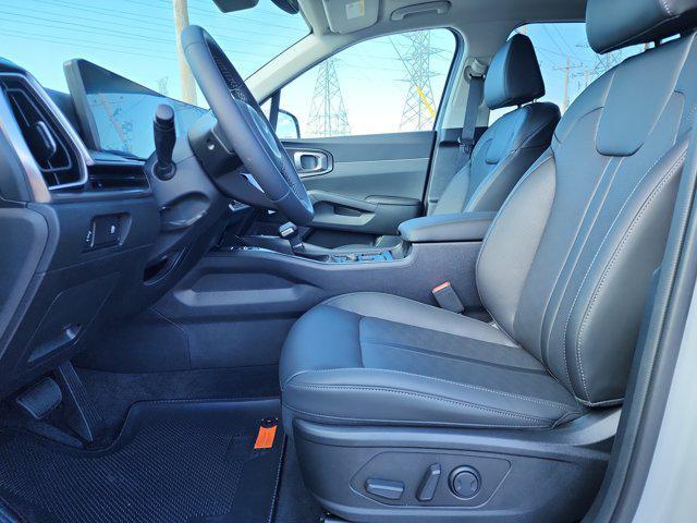 new 2025 Kia Sorento car, priced at $35,384