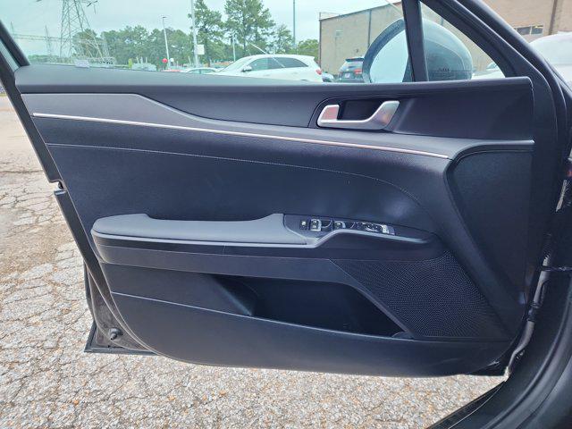 new 2025 Kia K5 car