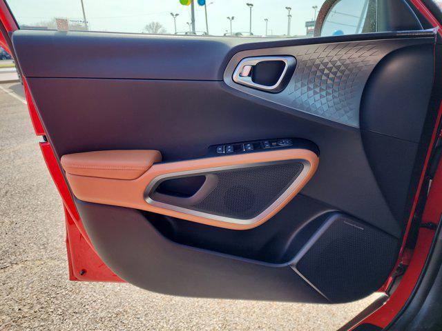 new 2025 Kia Soul car, priced at $25,720