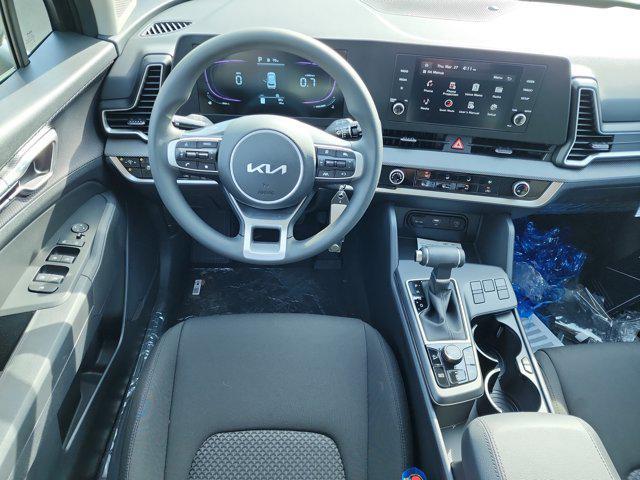 new 2025 Kia Sportage car, priced at $26,012