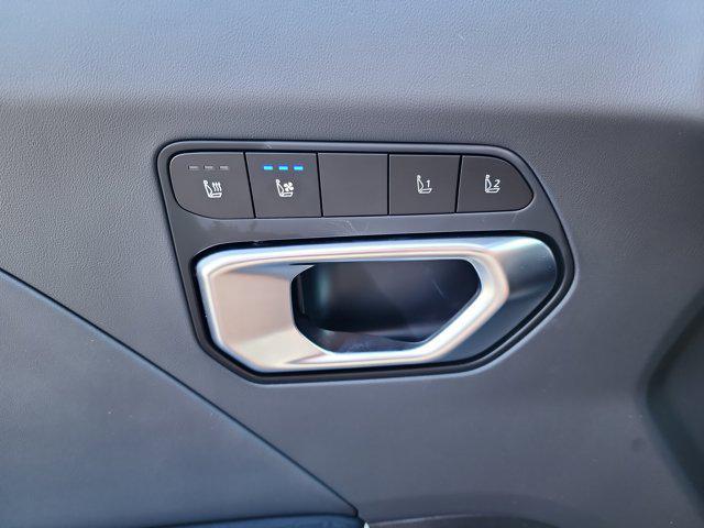 new 2025 Kia K4 car, priced at $29,039