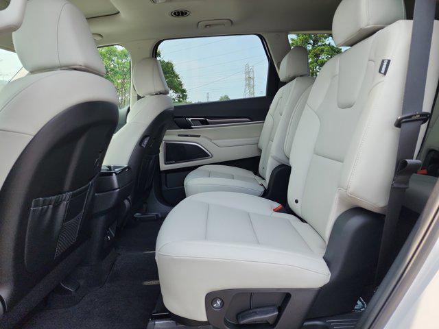 new 2025 Kia Telluride car