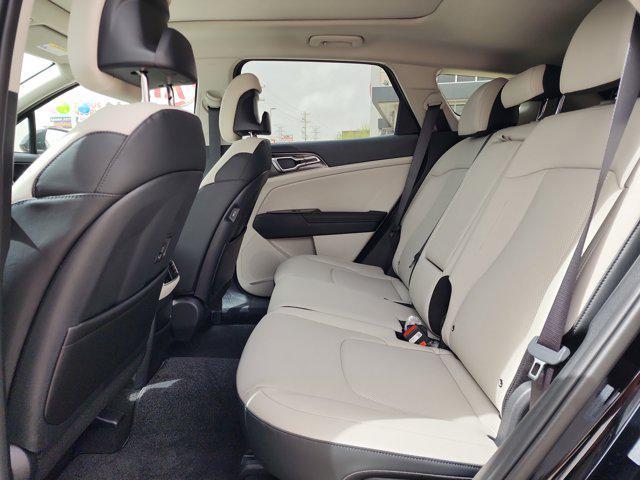 new 2025 Kia Sportage car, priced at $29,342
