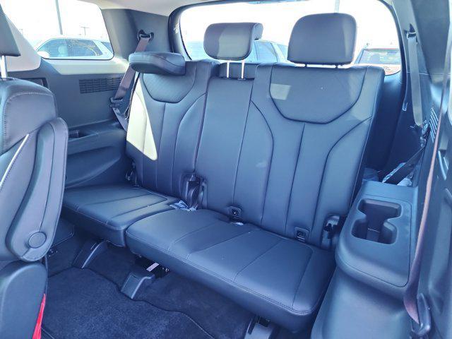 new 2025 Hyundai Palisade car, priced at $39,935