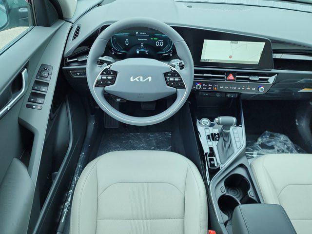 new 2025 Kia Niro car, priced at $28,686