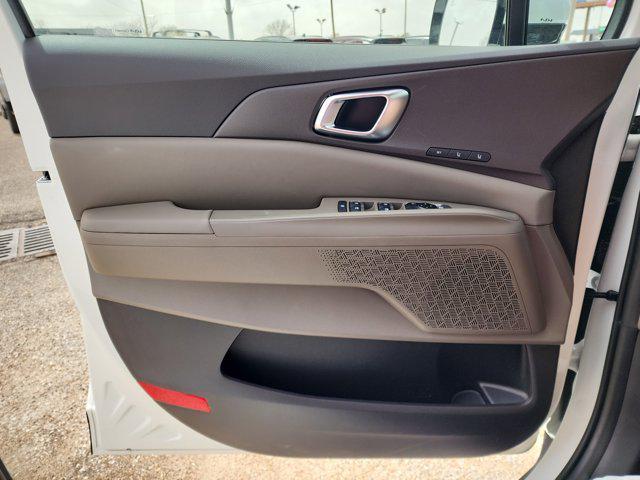 new 2025 Kia Carnival car