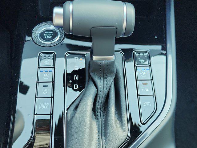new 2025 Kia Niro car