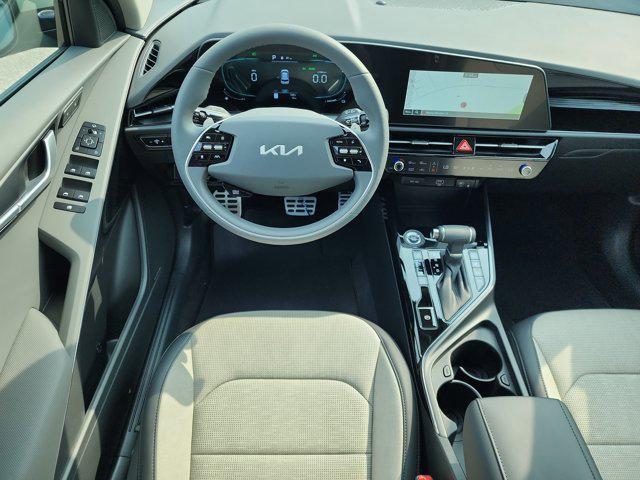 new 2025 Kia Niro car