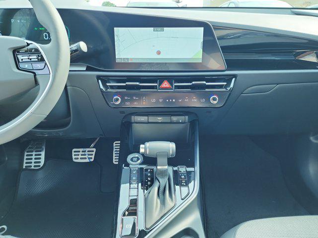 new 2025 Kia Niro car
