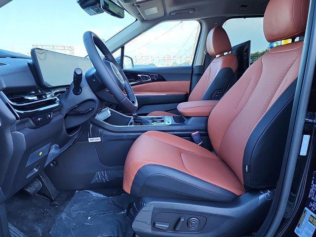 new 2025 Kia Carnival car, priced at $51,635