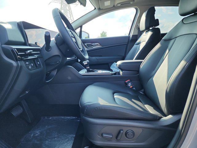 new 2026 Kia Sportage car, priced at $33,560