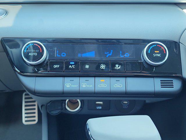 new 2025 Hyundai Elantra car, priced at $23,636