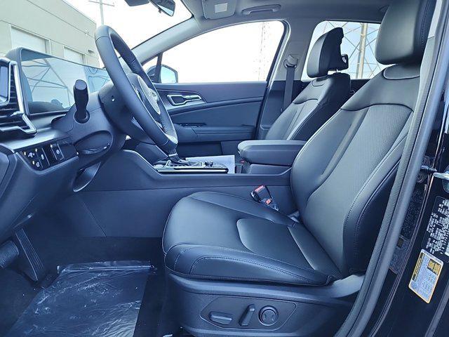 new 2025 Kia Sportage car, priced at $29,432
