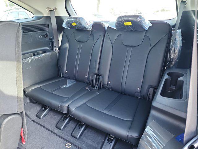 new 2025 Kia Sorento car, priced at $34,884