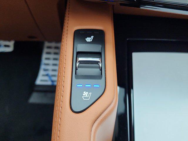 new 2025 Kia Telluride car, priced at $50,178