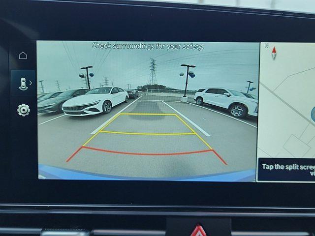 new 2025 Hyundai Elantra car