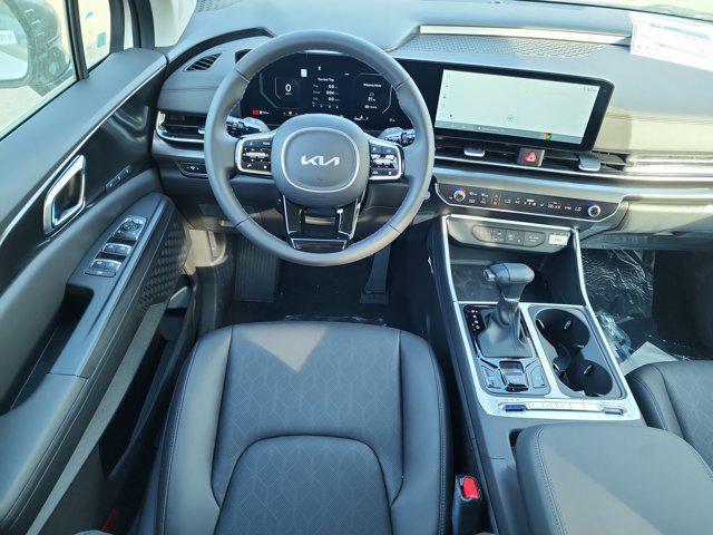 new 2025 Kia Carnival car, priced at $47,692