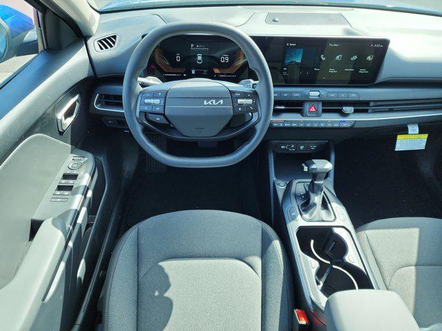 new 2025 Kia K4 car