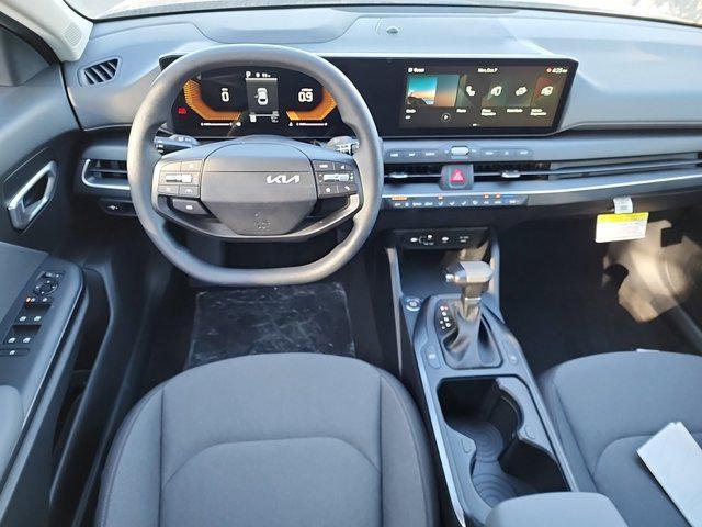 new 2025 Kia K4 car
