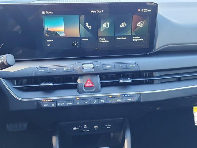 new 2025 Kia K4 car