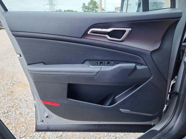 new 2026 Kia Sportage car, priced at $33,560