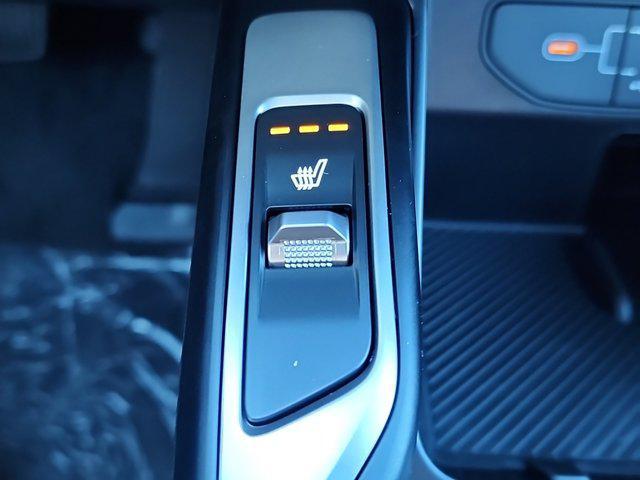 new 2025 Kia Sorento car, priced at $34,884