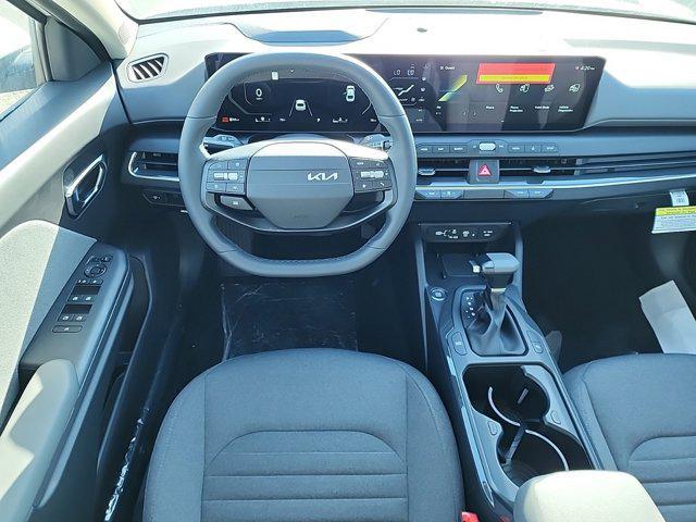 new 2025 Kia K4 car, priced at $23,298