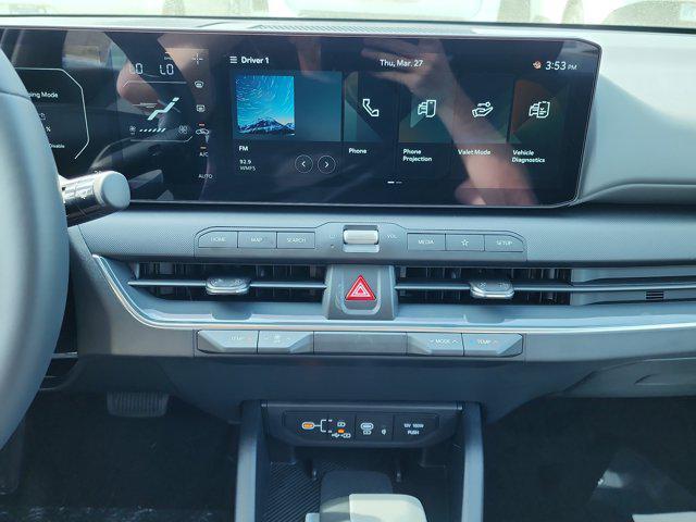 new 2025 Kia K4 car, priced at $23,298