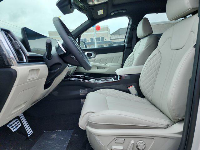 new 2025 Kia Sorento Hybrid car, priced at $43,442