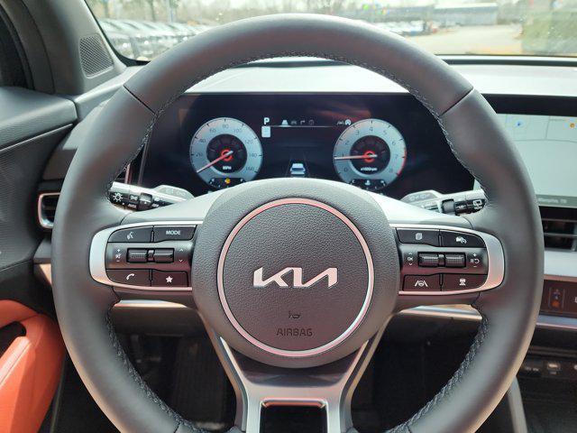 new 2025 Kia Sportage car, priced at $33,183