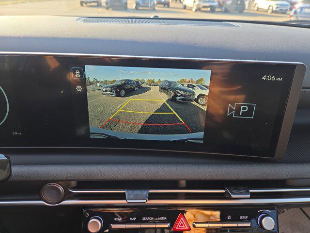 new 2026 Hyundai TUCSON Hybrid car, priced at $34,249