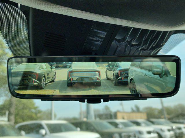 new 2025 Kia Carnival car, priced at $51,635