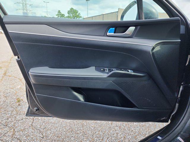 new 2025 Kia K5 car, priced at $26,569