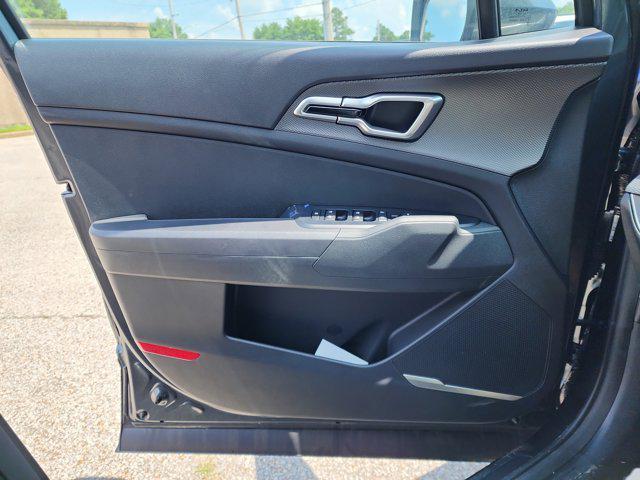 new 2025 Kia Sportage Hybrid car