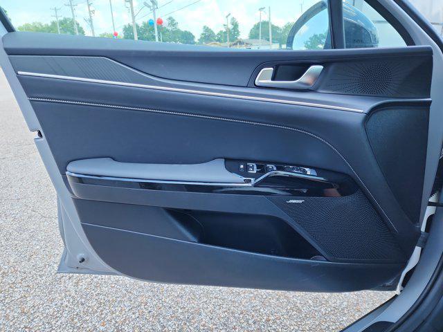 new 2025 Kia K5 car