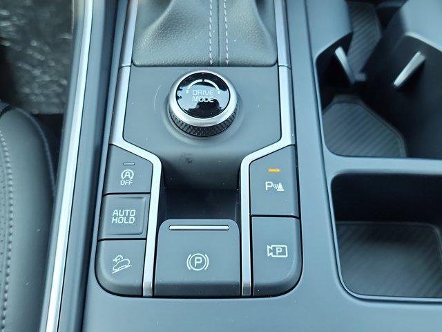 new 2025 Kia Sorento car, priced at $34,581