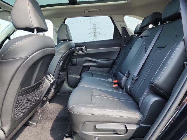 new 2025 Kia Sorento car, priced at $34,581