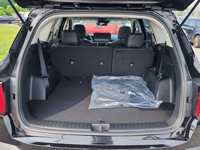 new 2025 Kia Sorento car, priced at $34,581