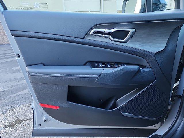 new 2025 Kia Sportage car, priced at $31,758