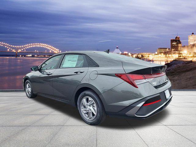 new 2025 Hyundai Elantra car, priced at $23,060