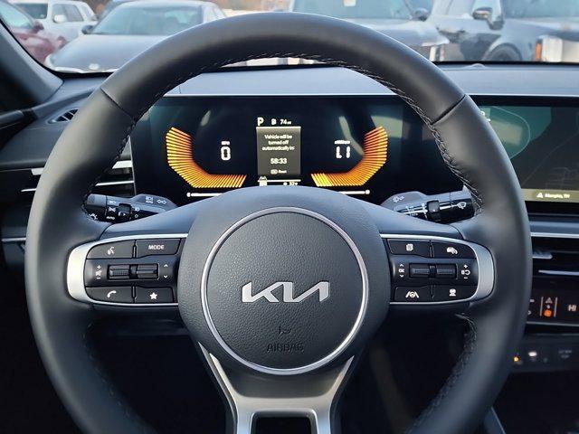 new 2025 Kia K5 car, priced at $32,570