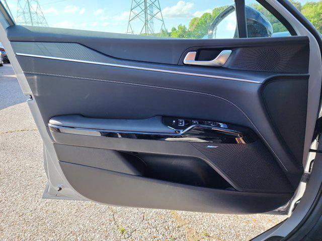 new 2025 Kia K5 car, priced at $29,267