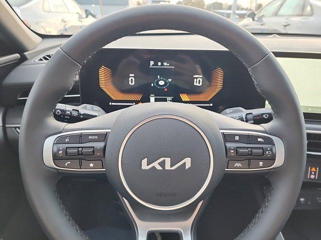 new 2025 Kia K5 car, priced at $33,380