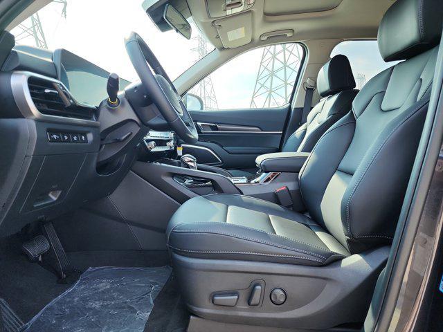 new 2025 Kia Telluride car, priced at $42,655