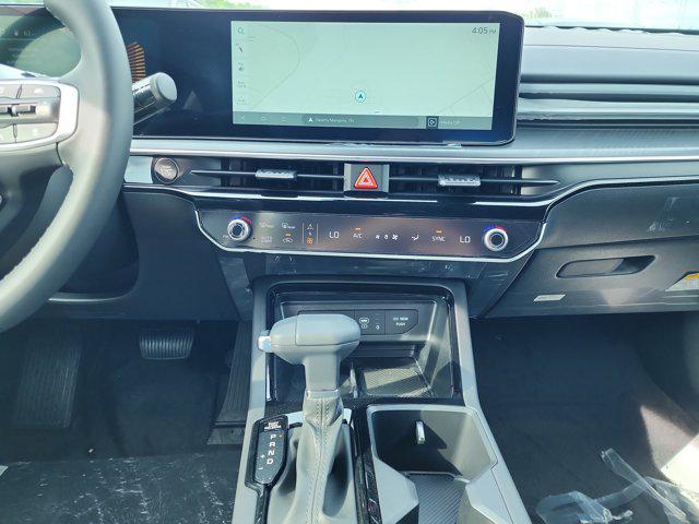 new 2025 Kia K5 car, priced at $27,158