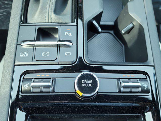 new 2025 Kia K5 car, priced at $27,158
